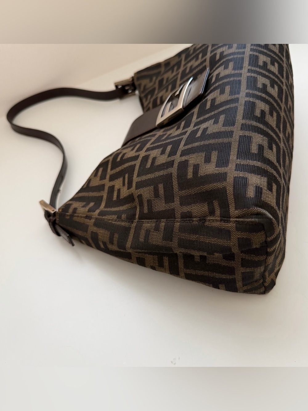 Fendi Brown Zucca Leather Shoulder Bag - Picture 4 of 7